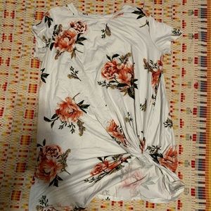 Boutique floral tie top